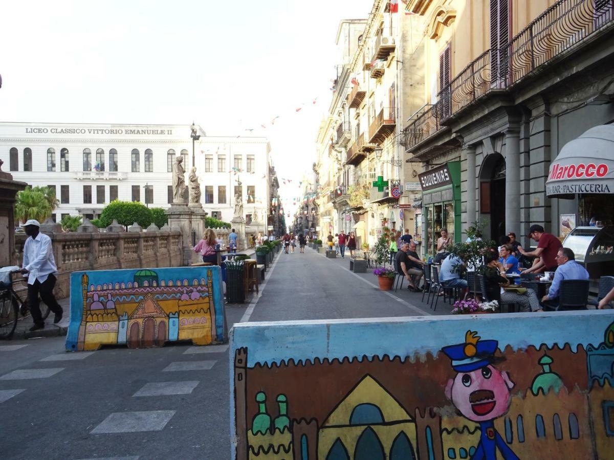 Around Cassaro Holiday House Palermo Ngoại thất bức ảnh