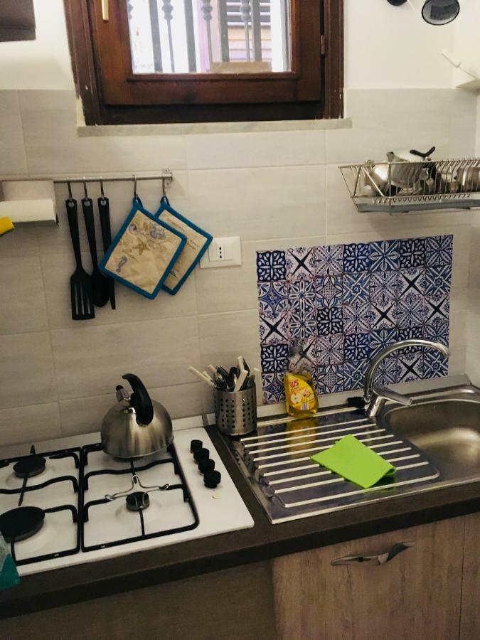 Around Cassaro Holiday House Palermo Ngoại thất bức ảnh