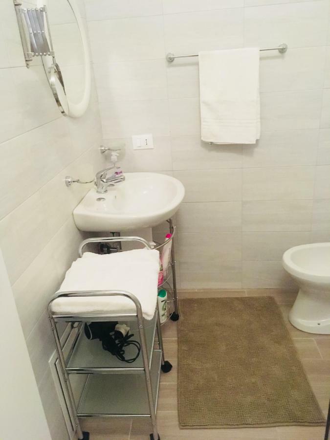 Around Cassaro Holiday House Palermo Ngoại thất bức ảnh