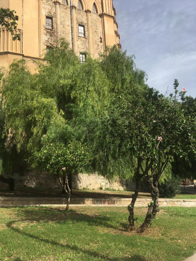 Around Cassaro Holiday House Palermo Ngoại thất bức ảnh
